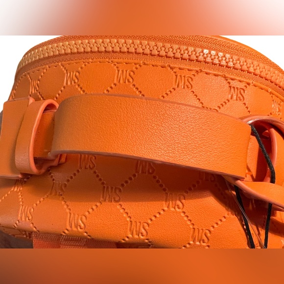 Steve Madden NWT Fun for Halloween? SM Logo Mango / Orange Backpack Bag (P051) - Picture 7 of 10